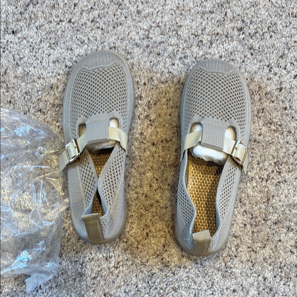 Lera slip-on shoes